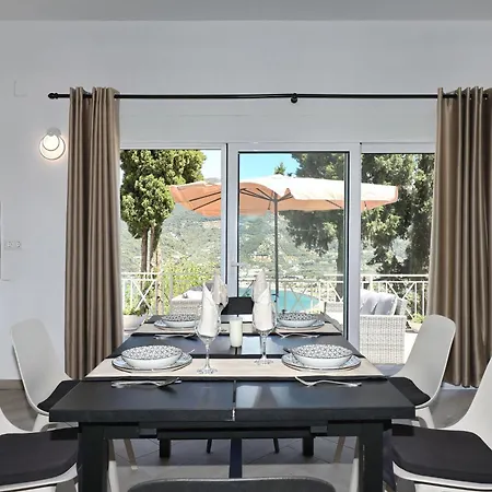Mirage Villa Skopelos Town
