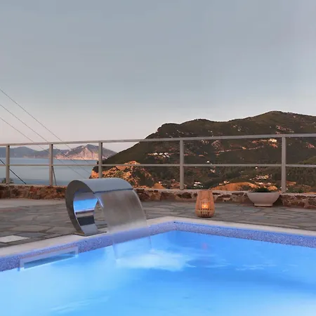 Villa Mirage *