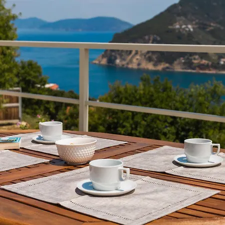 Mirage * Skopelos stad