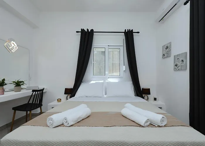 Villa Mirage Skopelos Town